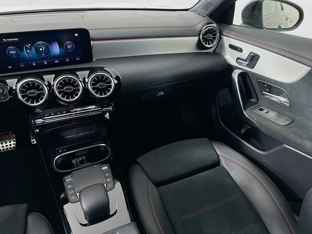 2023 Mercedes-Benz CLA - Image 23