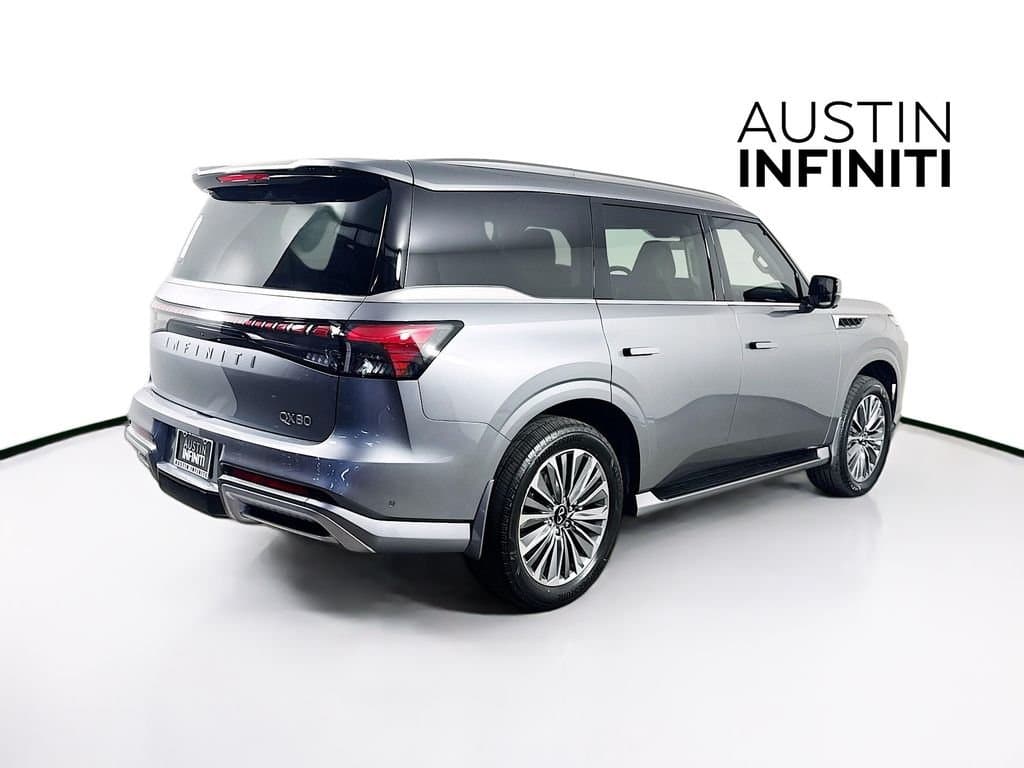 2026 INFINITI QX80 - Image 8