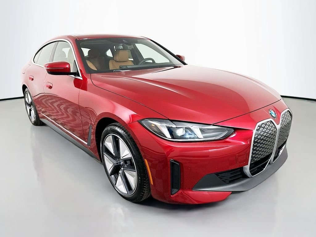 2026 BMW i4 - Image 3