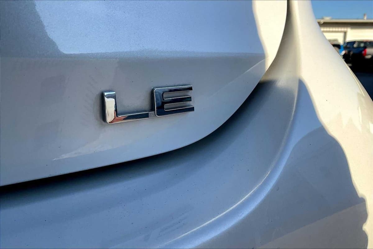 2023 Toyota Highlander - Image 9