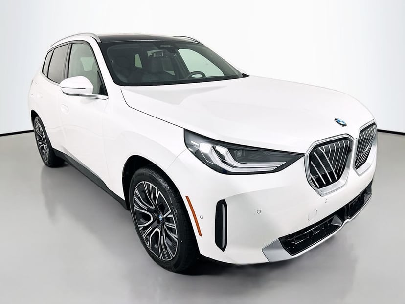2026 BMW X3 - Image 3