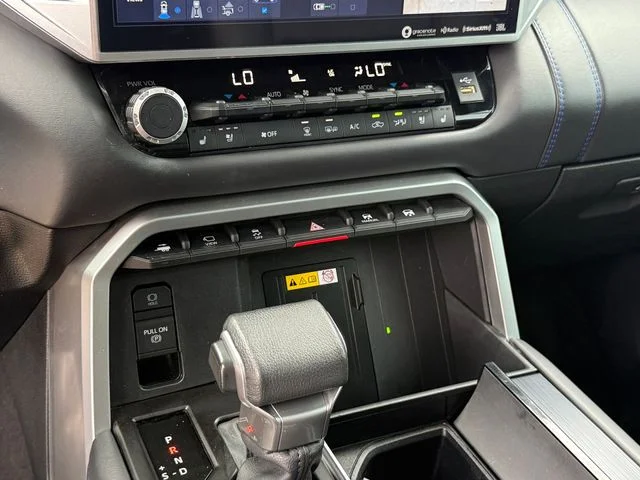 2023 Toyota Tundra Hybrid - Image 19