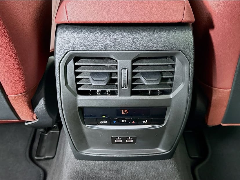 2026 BMW i4 - Image 18