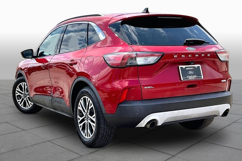 2020 Ford Escape - Image 13