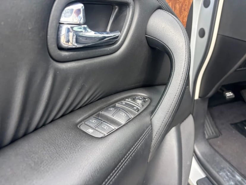 2021 Nissan Armada - Image 21