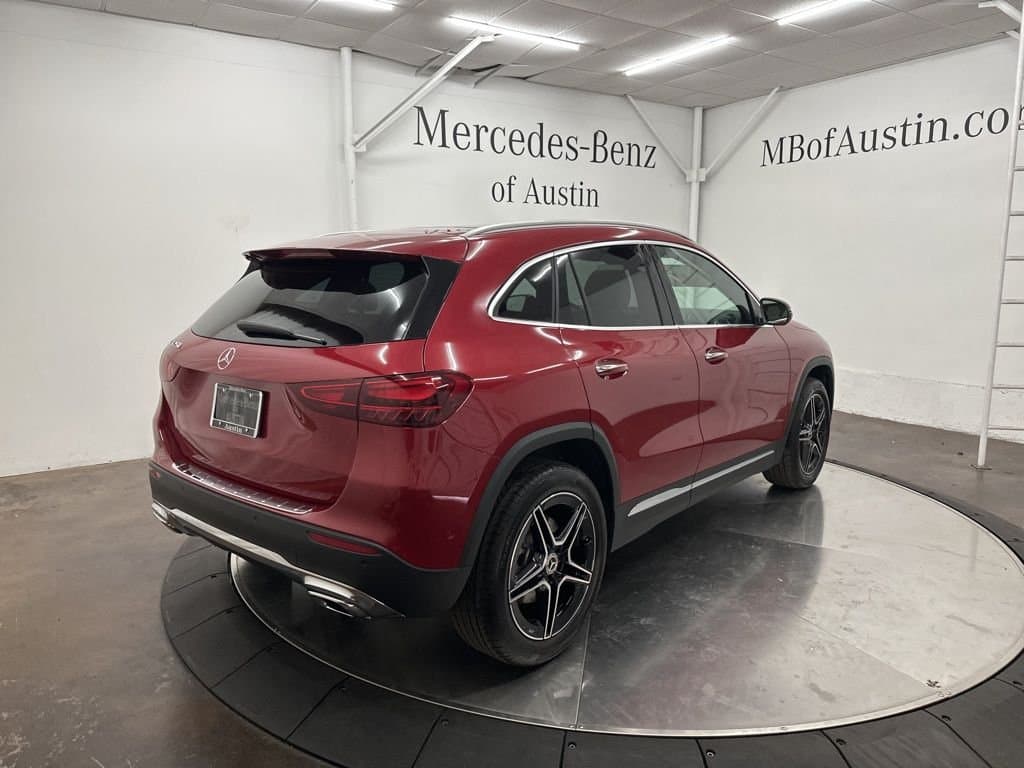 2026 MERCEDES-BENZ GLA - Image 8