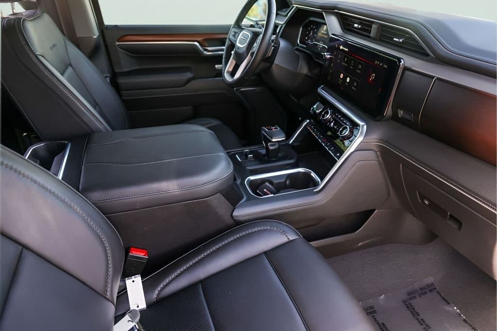 2023 GMC Sierra 1500 - Image 32