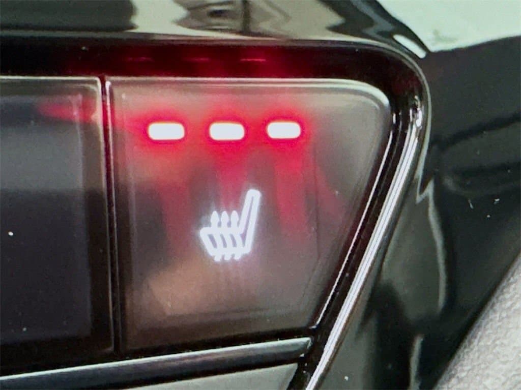 2025 HONDA Accord - Image 32