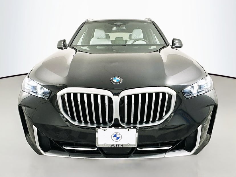 2024 BMW X5 - Image 2