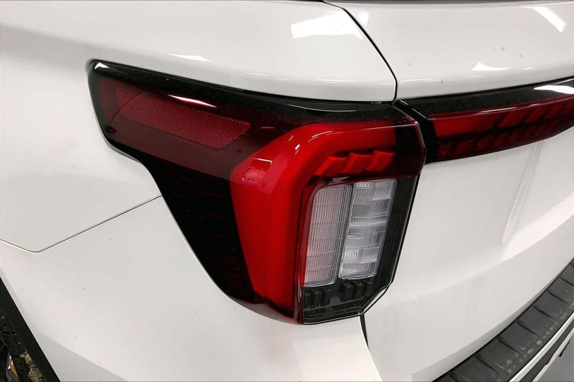 2026 Ford Explorer - Image 14