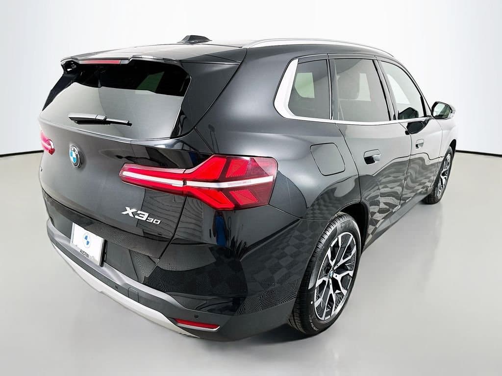 2025 BMW X3 - Image 5