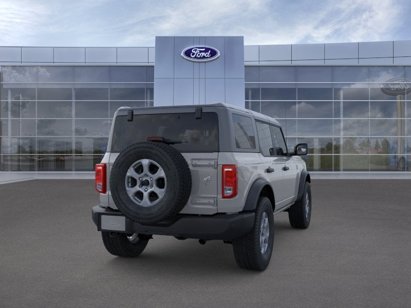 2026 Ford Bronco - Image 21