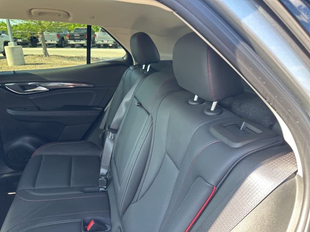 2023 Buick Envision - Image 19