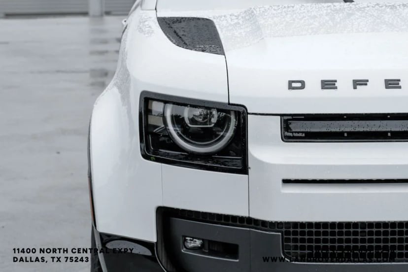 2026 Land Rover Defender 110 - Image 51