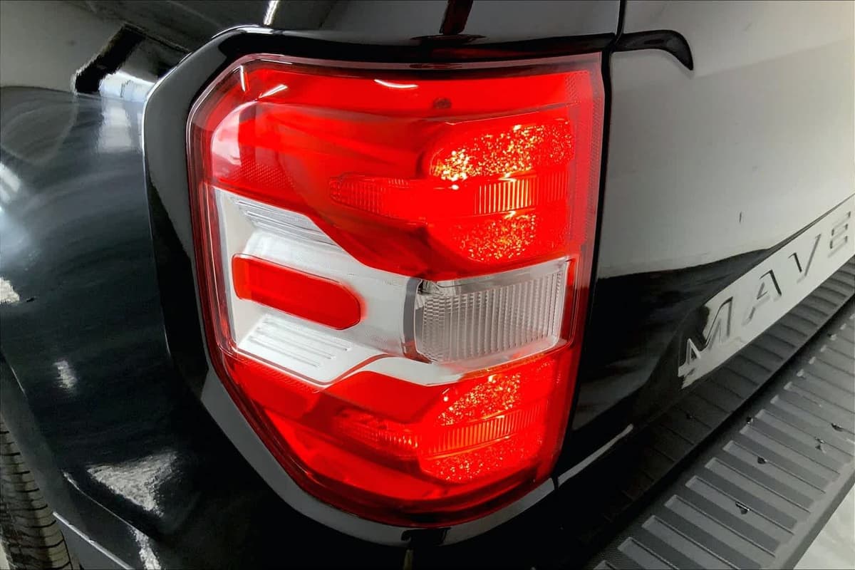 2023 Ford Maverick - Image 23