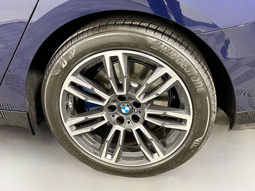 2026 BMW 5 Series - Image 23