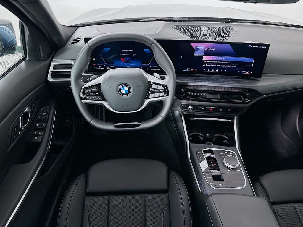 2025 BMW 3 Series - Image 23