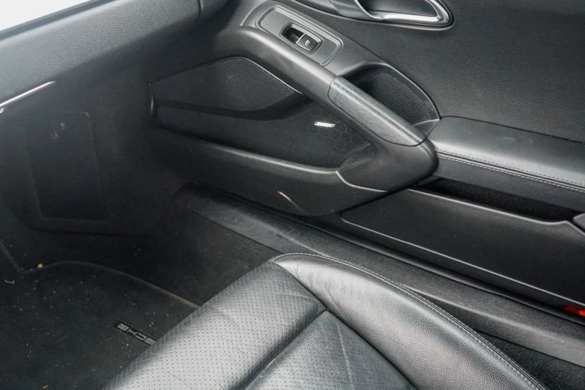 2014 Porsche Cayman - Image 31