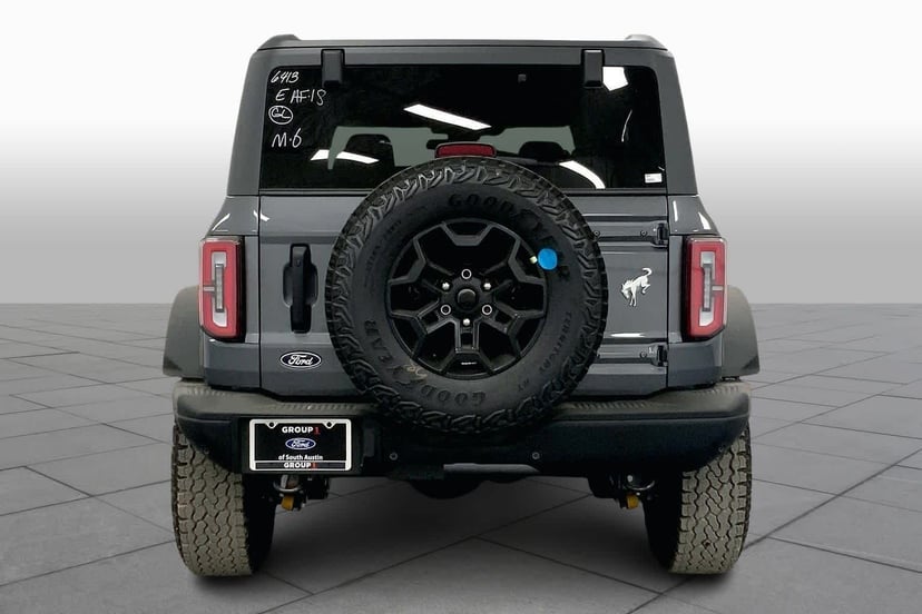 2026 Ford Bronco - Image 4