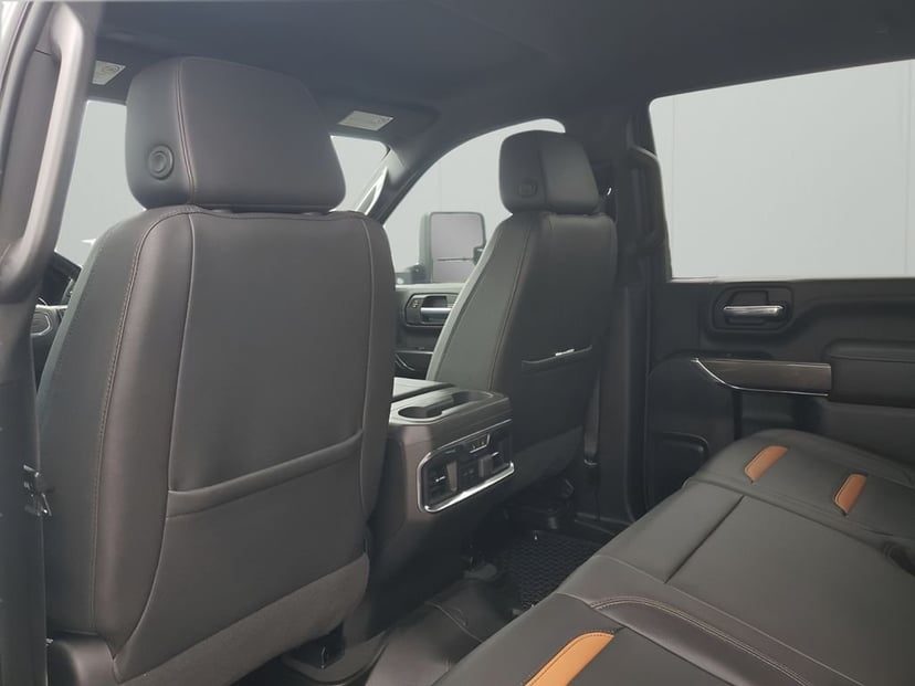 2023 GMC Sierra 2500HD - Image 18