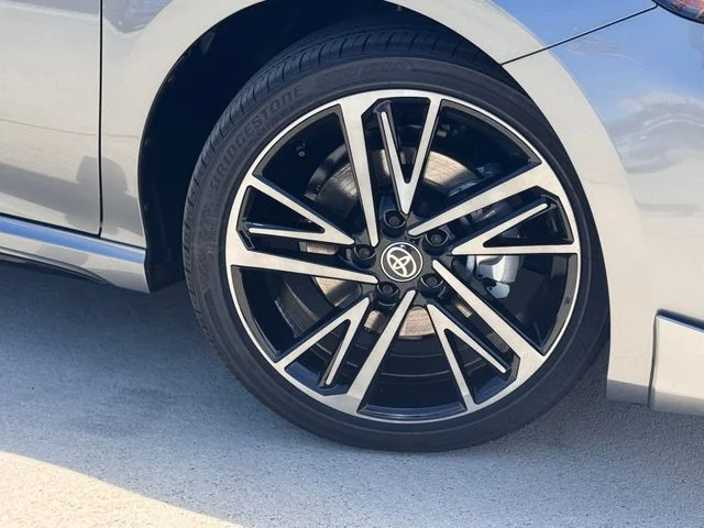 2026 Toyota Camry - Image 2