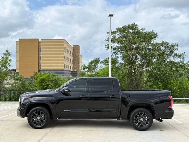 2024 Toyota Tundra Hybrid - Image 8
