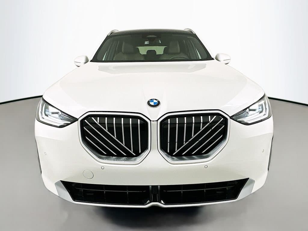 2026 BMW X3 - Image 2