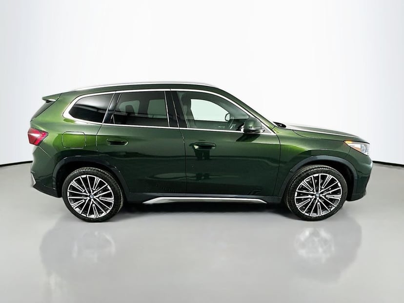 2025 BMW X1 - Image 4