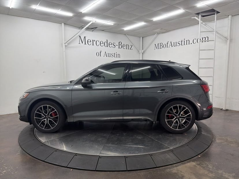 2023 Audi SQ5 - Image 1