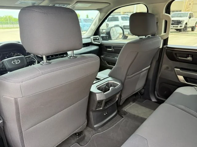 2024 Toyota Tundra - Image 26