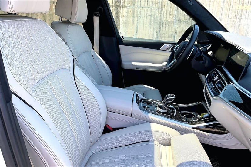 2020 BMW X7 - Image 7