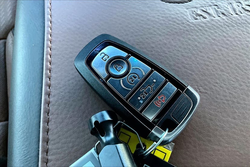 2025 Ford F-150 - Image 15