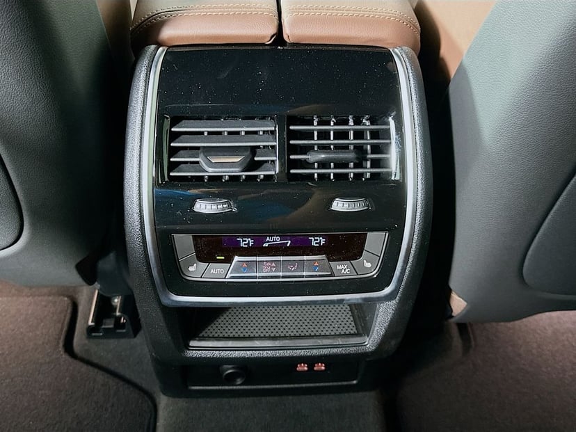 2026 BMW X5 - Image 18