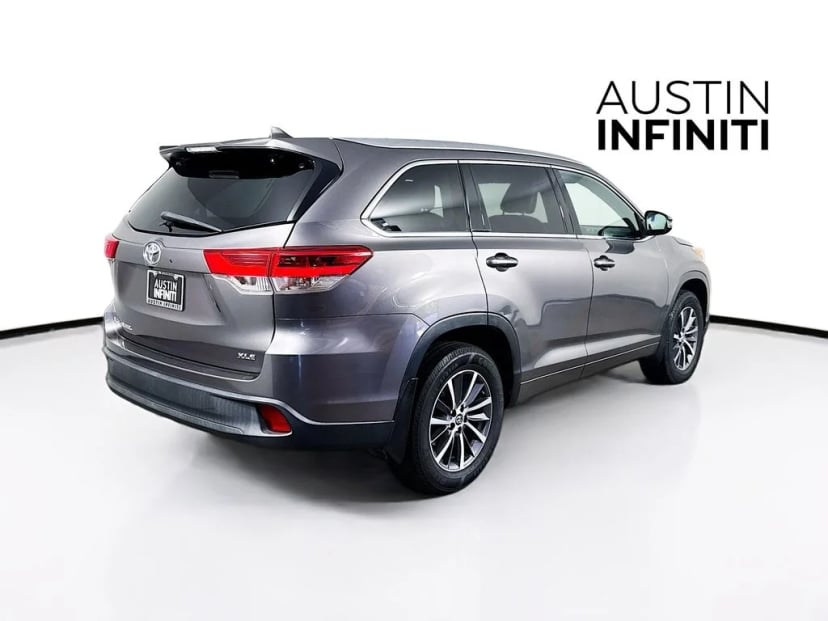 2018 Toyota Highlander - Image 7