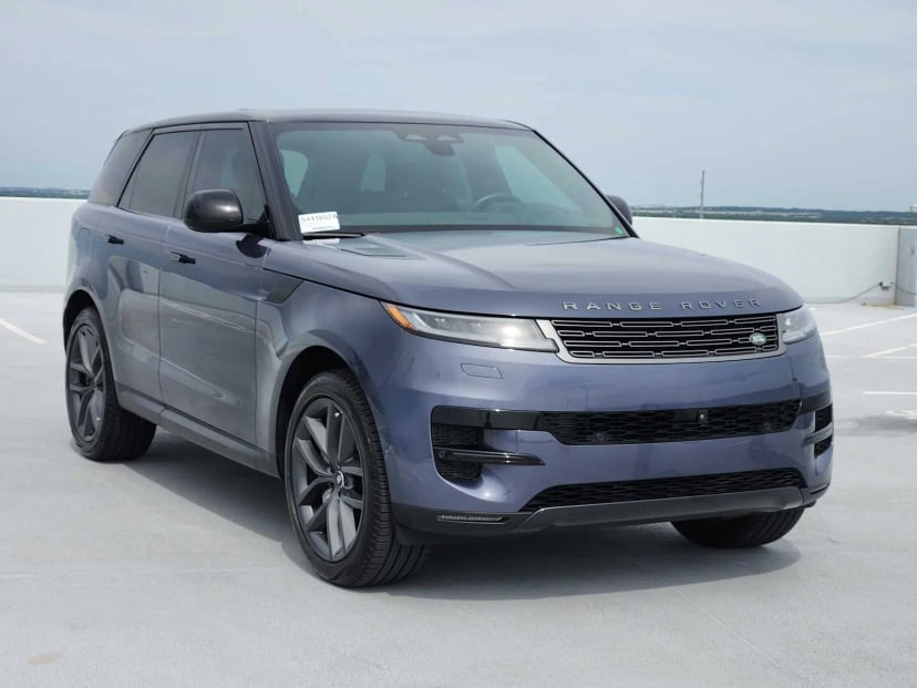 2024 Land Rover Range Rover Sport - Image 3