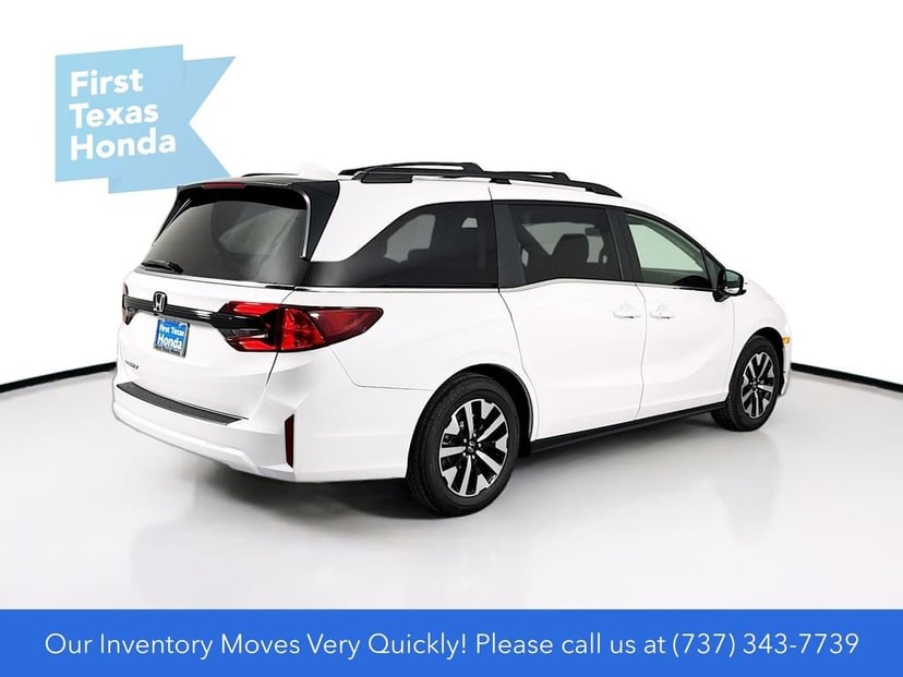 2026 Honda Odyssey - Image 8