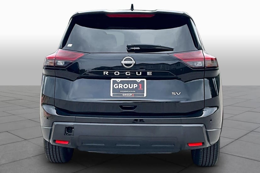 2024 Nissan Rogue - Image 5