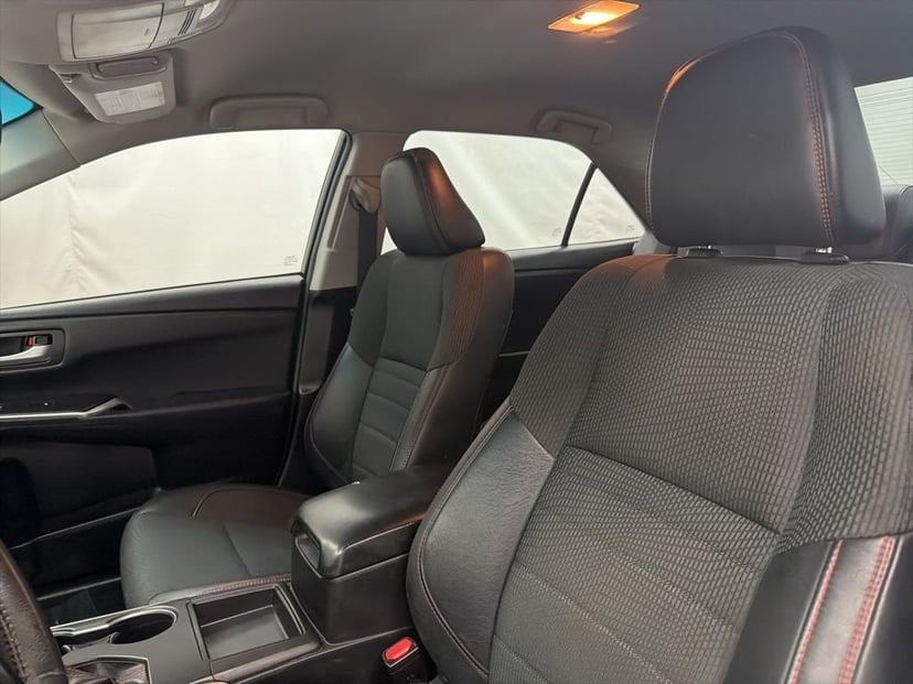 2017 Toyota Camry - Image 6