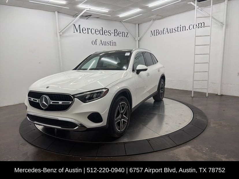 2026 Mercedes-Benz GLC - Image 3