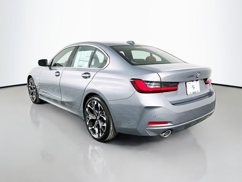 2026 BMW 3 Series - Image 7
