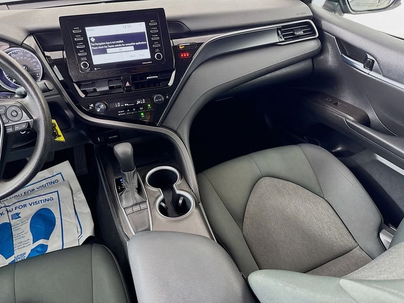 2022 Toyota Camry - Image 23