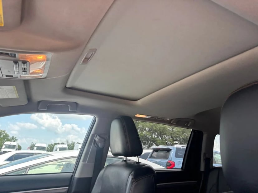 2017 Toyota Highlander - Image 12