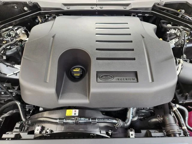 2026 Land Rover Defender 130 - Image 30