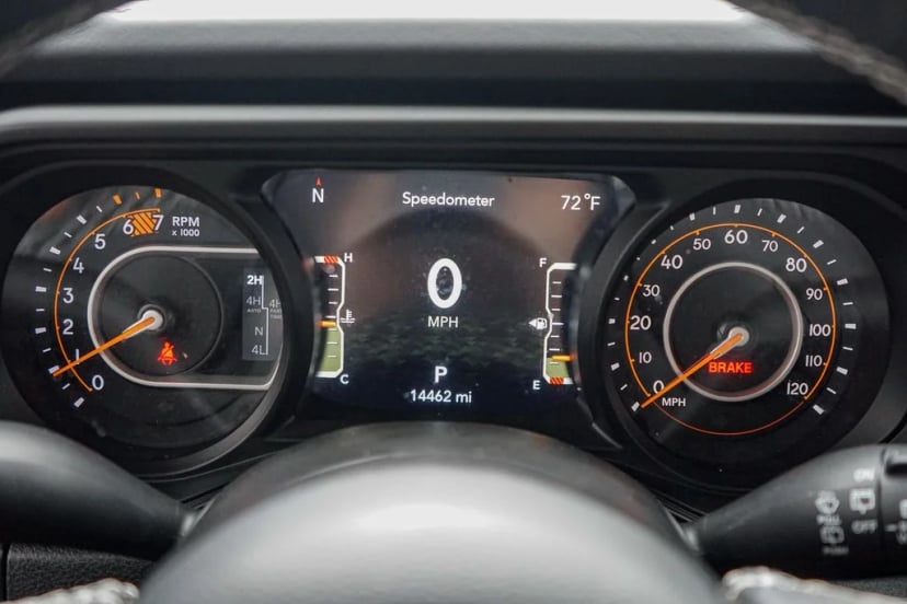 2025 Jeep Wrangler - Image 22