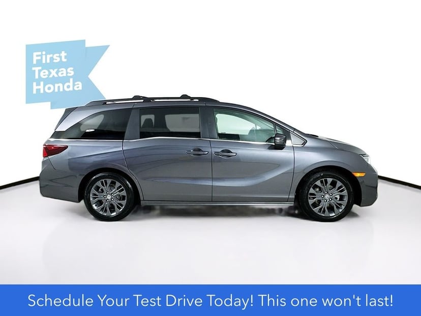 2026 Honda Odyssey - Image 9