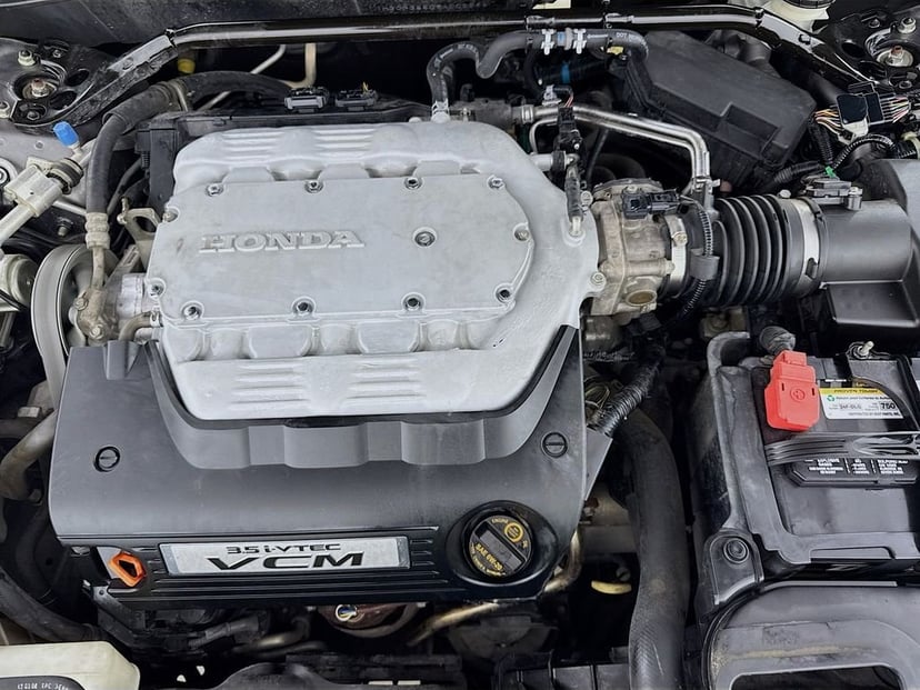 2009 Honda Accord - Image 32
