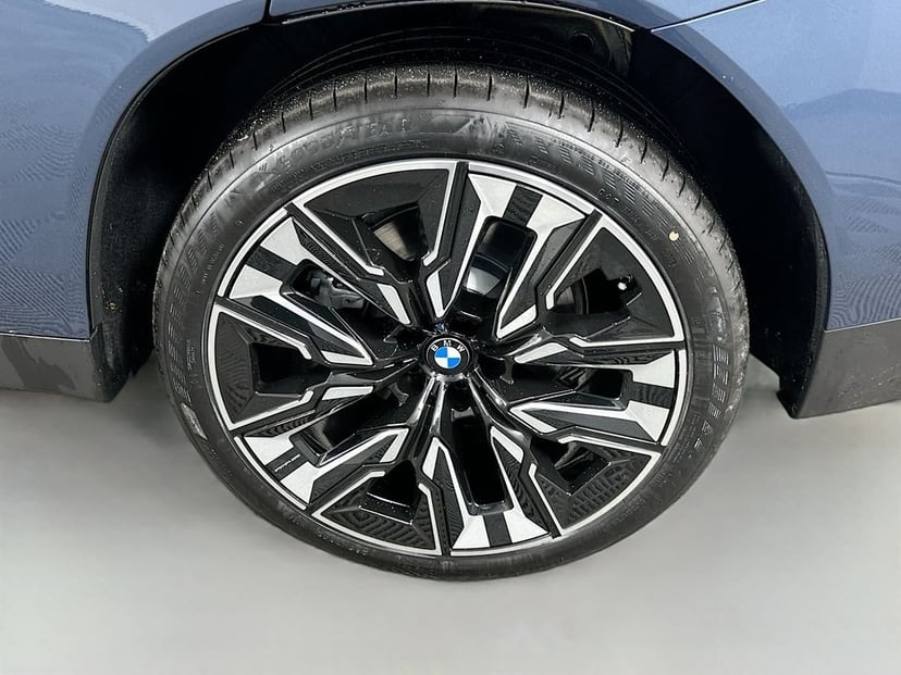 2026 BMW X3 - Image 23