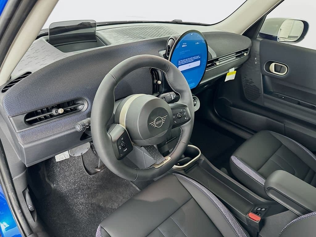 2025 MINI Cooper - Image 9