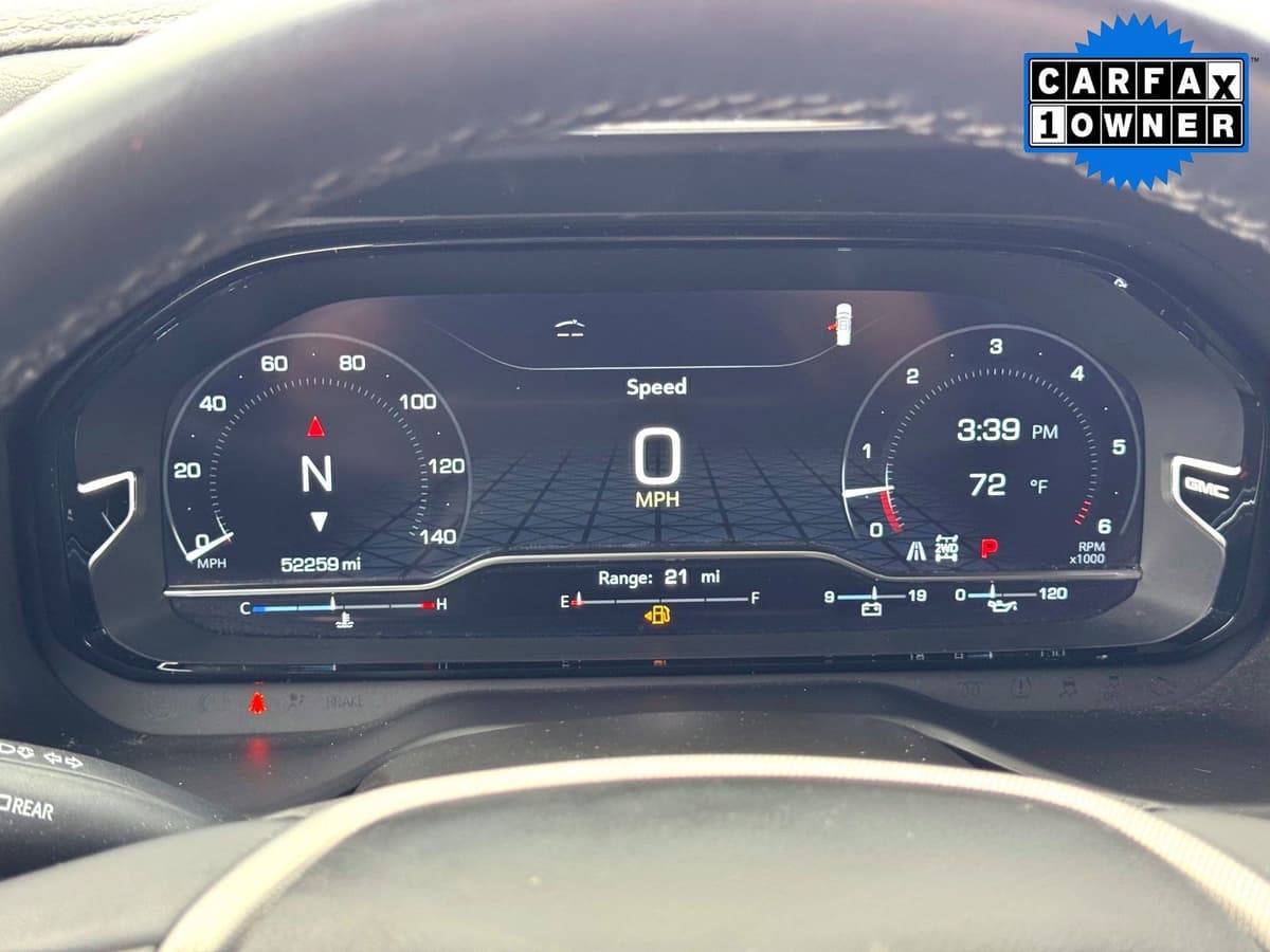 2024 GMC Yukon - Image 28