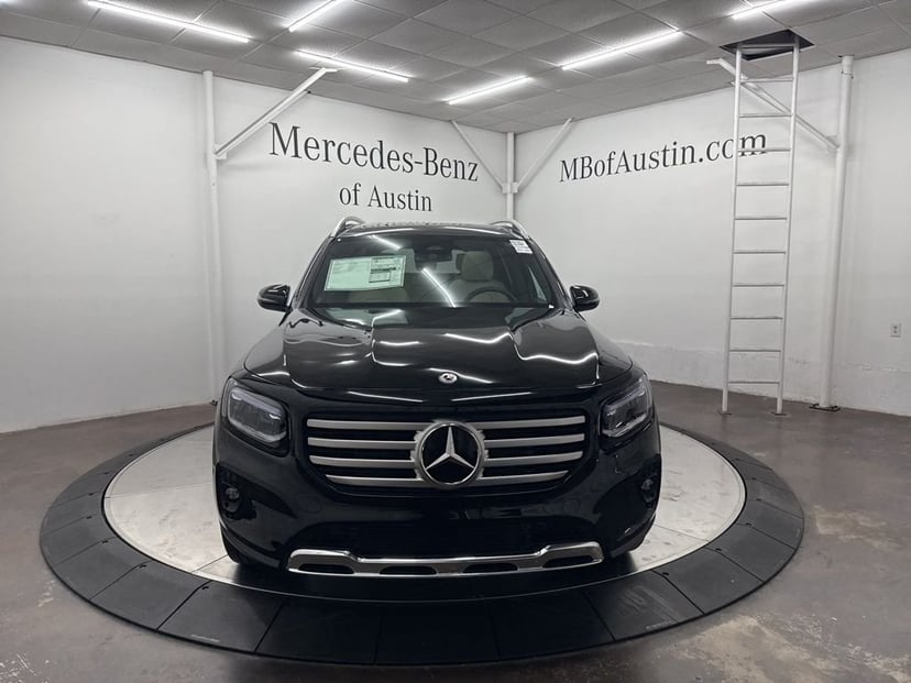 2026 Mercedes-Benz GLB - Image 2
